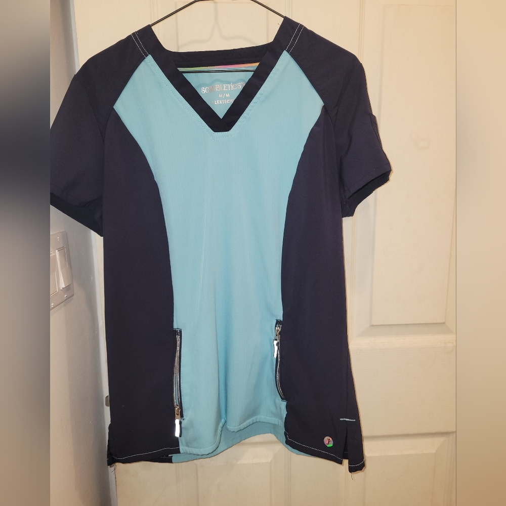 💫 Scrubletics  scrub top size med